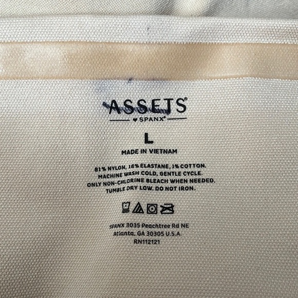 Assets By Spanx Shaping High Waist Panty Women’s Size Large New with tags! - Picture 4 of 10
